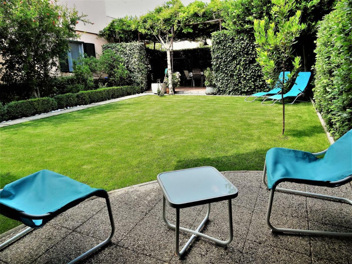 Apartment Bezic Kaštela المظهر الخارجي الصورة