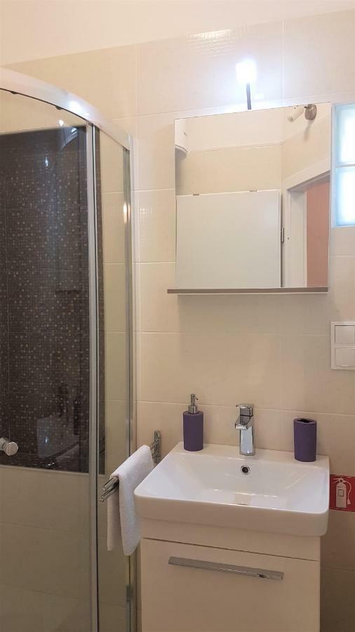 Apartment Bezic Kaštela المظهر الخارجي الصورة
