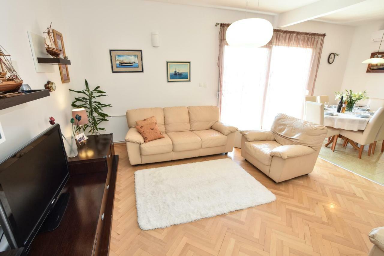 Apartment Bezic Kaštela المظهر الخارجي الصورة