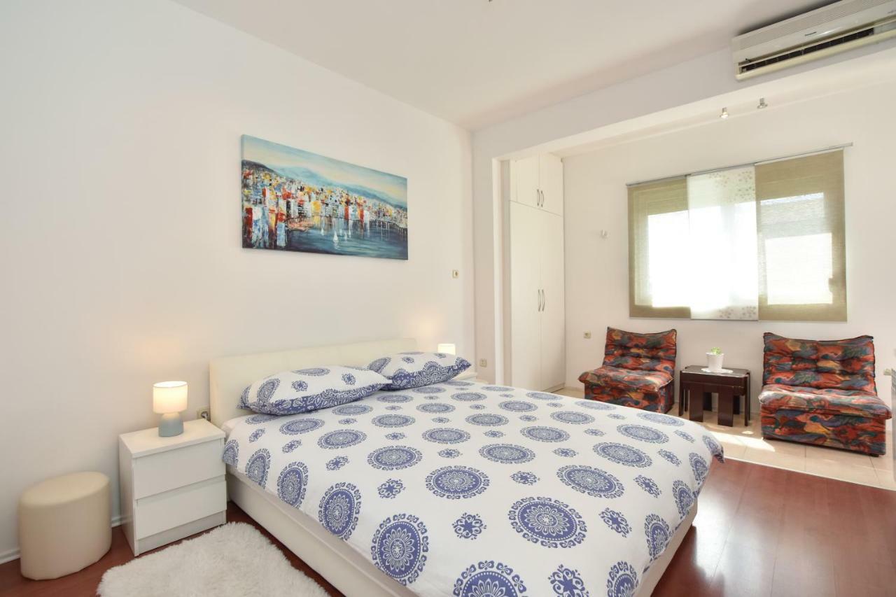 Apartment Bezic Kaštela المظهر الخارجي الصورة