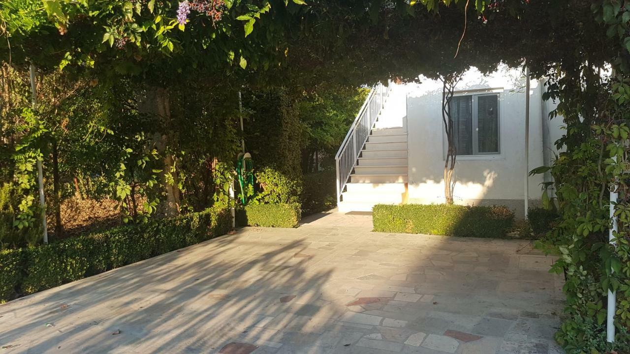 Apartment Bezic Kaštela المظهر الخارجي الصورة